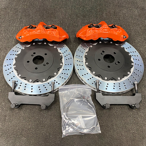 Étriers <span class=keywords><strong>de</strong></span> <span class=keywords><strong>frein</strong></span> légers <span class=keywords><strong>de</strong></span> qualité supérieure à 6 pistons, disques perforés et rainurés <span class=keywords><strong>de</strong></span> 380 mm pour <span class=keywords><strong>Chrysler</strong></span> <span class=keywords><strong>300C</strong></span> SRT 300S Pacifica Crossfire - Product Image 1