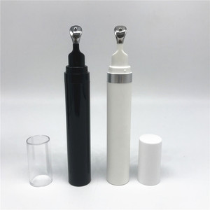 Botella de Plástico Negra para Sérum Facial Regenerador sin Aire con Pulverizador y Serigrafía Multiusos - Product Image 4