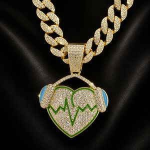 Collier Pendentif Cœur Casque Audio Hip Hop Iced Out en Alliage Bling, Breloque Amour Musique, Chaîne Unisexe, Bijoux Street <span class=keywords><strong>Rap</strong></span>, Vente en Gros - Product Image 3