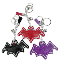 Porte-clés d'Halloween en strass avec fermoir mousqueton, chaîne à maillons, clochette et breloques à pompon noir pour sac à main