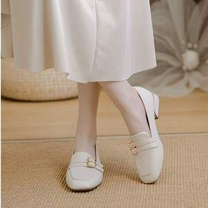 2024 nouveau Style Tods femmes été mocassins semelle souple sans lacet chaussures plates avec talon épais pas fatigant soirée Style chaussures simples - Product Image 4