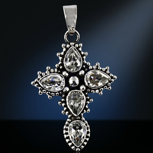 Pendentif Croix Art Palace en Argent Tibétain avec Cristal et Strass Coupe Poire, Charme Religieux Chrétien Vintage, Bijou Unisexe, Cadeau - Product Image 1