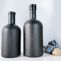 Bouteille de gin en verre noir mat 500 ml 750 ml, bouteille de spiritueux, de liqueur, de vodka, de vin en verre noir givré 750 ml, bouteille d'huile d'olive en verre