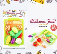 Ensemble de nourriture coupante en plastique bon marché pour les jeux de rôle et l'apprentissage précoce des jouets de la maison de jeu pour les enfants d'âge préscolaire