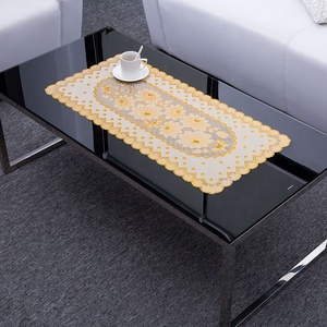 2024 nhà máy ưa thích thiết kế chất lượng cao thời trang chống trượt 40*84cm vàng PVC bảng mat - Product Image 5