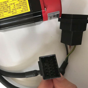 A06B-0112-B103 B 0.3/5000 IS Nouveau Moteur Servo AC FANUC Original - Product Image 4