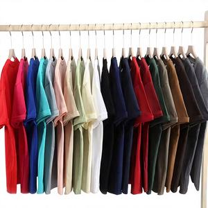 Camiseta de Hombre de Alta Calidad, 100% Algodón, Gruesa, de Lujo, Talla Grande, con Logotipo Personalizado, Corte Cuadrado, Antiarrugas, Manga Corta, Cuello Redondo - Product Image 1