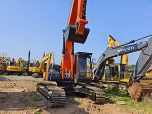 Excavadora tipo oruga Hitachi ZX210 usada de alto rendimiento, marca japonesa, motor Isuzu (rodamiento de bomba de engranajes de Motor), horas bajas, 3 meses - Product Image 4