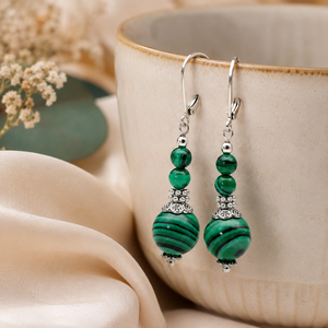 Orecchini Pendenti Vintage con Motivo Verde in Pietra, Stile Etnico per Donne - Product Image 6