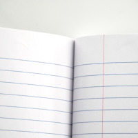 Maßgeschneidertes, genähtes Schulheft, Großpackung, unliniert, liniert, umweltfreundlich, 100 Blatt, 19x24,7cm, Fadenheftung, auf Lager