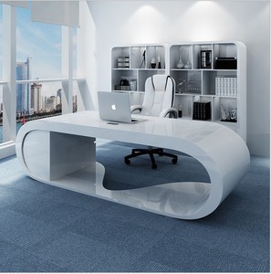 Escritorio Ejecutivo de Oficina de Lujo Estilo Antiguo, Mesa Grande para CEO, Mesa de Melamina - Product Image 2