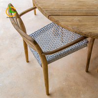 Ensemble de table de jardin Chaise de salle à manger en corde pour l'extérieur Table et chaises de jardin Tables rondes pour événements Fête