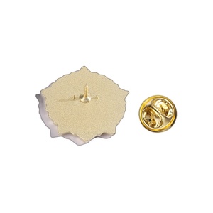 <span class=keywords><strong>Spilla</strong></span> vintage in stile sovietico con medaglia a forma di <span class=keywords><strong>gatto</strong></span>, smaltata, con testo cirillico e dettagli rossi, per decorare il zaino - Product Image 5