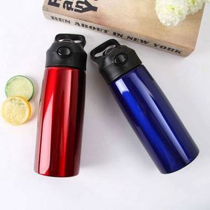 Stainless Steel Tumbler for Adults With Modern Design and 600Ml Capacity - Product Image 6