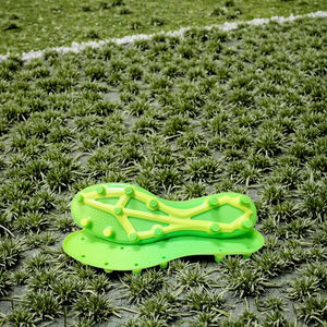 قابل للتخصيص دائم تبو كرة القدم الحذاء الخارجي مع الأزرار مصبوب/شفرات خفيفة الوزن ومضادة للانزلاق لتعزيز قبضة - Product Image 2