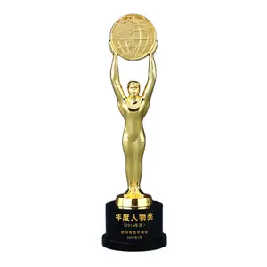 OEM / ODM Oscar Statuette Tasse maßge schneiderte Metall Award Gravur Kristall Trophäe