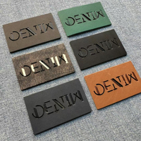 Étiquettes en cuir véritable personnalisées avec logo de marque pour vêtements, accessoires de vêtements écologiques en gros, étiquettes pour jeans, étiquettes de vêtements, cuir gaufré de couleur personnalisée