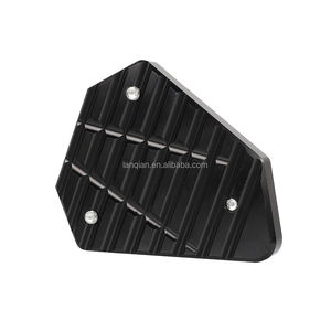 Accessoires de Moto pour <span class=keywords><strong>CFMOTO</strong></span> 650NK <span class=keywords><strong>650GT</strong></span> 650 NK GT 2022 2023 Béquille Latérale Agrandir Plaque de Support de Béquille - Product Image 6