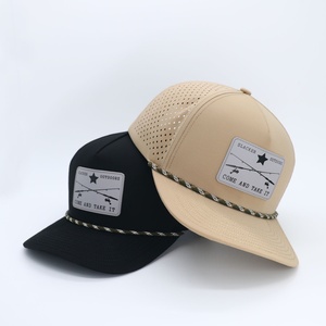 Gorra de Golf de 5 Paneles en Tela, Diseño Impermeable de Alto Rendimiento, Visera Curva Moderna, Parches de Goma Personalizados con Letras Impresas - Product Image 1