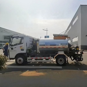 Distributeur d'asphalte Camions Camion de pulvérisation de bitume avec prix d'usine - Product Image 2