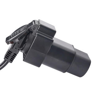 Connecteur d'adaptateur GBT EV de décharge <span class=keywords><strong>V2L</strong></span> pour prise brésilienne Adaptateur <span class=keywords><strong>V2L</strong></span> 3.6 kW pour <span class=keywords><strong>MG</strong></span>/BYD/Leapmotor/SMART /ZEEKR - Product Image 4