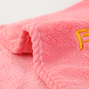 <span class=keywords><strong>Serviette</strong></span> de bain de luxe de qualité supérieure en polyester à séchage rapide pour le lavage de voitures, les hôtels, les salles de bain et les salons de beauté - Product Image 4