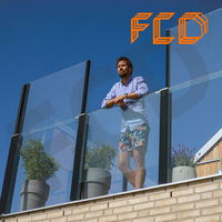 Brise-vent rétractable en verre trempé sans cadre sur mesure, balustrade en verre durable pour balcon de villa et terrasse commerciale
