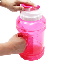 Bouteilles de jus en plastique vides de 2 litres (demi-gallon), bouteille d'eau de 2 litres à vendre, bidons en plastique noir et blanc de 74 oz