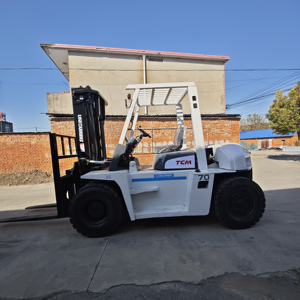 Montacargas TCM 70 de 7 Toneladas con Motor Isuzu, Desplazamiento Lateral de 3 Metros, Gran Oferta - Product Image 5