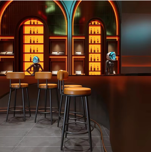 Set Moderno di Sedie e Tavolo da Bar in Metallo per Caffetterie, Hotel, Mense, Bistrot, Pub e Locali Notturni - Product Image 4