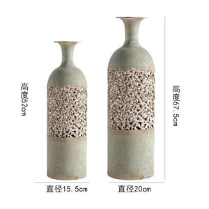 Macetero Metálico Alto de Diseño Retro Personalizado, Tallado y Desgastado - Product Image 6