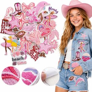 Pronto per la spedizione: Toppe ricamate termoadesive e <span class=keywords><strong>da</strong></span> cucire con motivi Costiero Cowgirl, Spiaggia, Cavalluccio marino, Granchio, Farfalla, Stivale, Howdy - Product Image 1