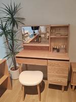 Table de toilette moderne convertible en gros avec miroir LED et coiffeuse en bois de pin pour chambre à coucher et mobilier de maison