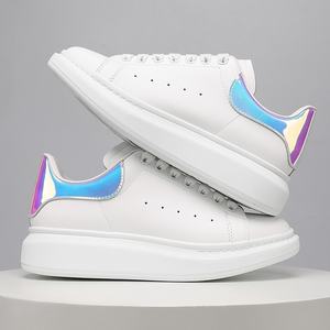 Chaussures de skate à lacets de haute qualité pour hommes et femmes, chaussures de créateur, hiver, été, automne, chaussures brillantes laser - Product Image 2