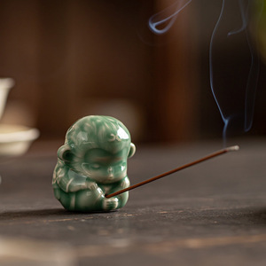 Porte-encens singe en céramique Celadon, figurine de thé artisanale pour cérémonie du thé, décoration d'intérieur, origine Dehua - Product Image 3