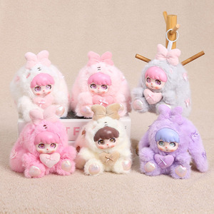 Gantungan Kunci Boneka Kelinci Bentuk Hati Super Lucu dari Source Factory, Terbuat dari 100% Poliester dan Vinyl, untuk Usia 14 Tahun ke Atas - Product Image 1