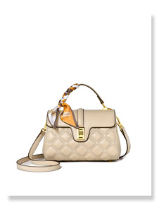 Nouveaux sacs à bandoulière de créateur de mode sac à bandoulière en cuir PU de haute qualité fourre-tout décontractés sacs à main et sacs à main de luxe pour femmes - Product Image 4