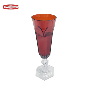 Copas y flautas de champán de plástico acrílico en rojo-Diseño claro-Esencial para fiestas y bares - Product Image 3