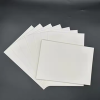 Papier carton blanc différentes largeurs dur C1S 180g 200g 230g 260g 300g pour l'emballage de cartes à jouer