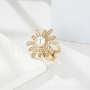 Hebilla para Bufanda con Diseño Floral de Girasol, Perlas y Diamantes de Imitación, Accesorio de Ropa Otoño 2023 - Product Image 1