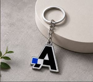 Llavero de Metal con Letra, Colgante de Letra Esmaltada en Blanco y Negro, Regalo de Cumpleaños o Navidad - Product Image 6