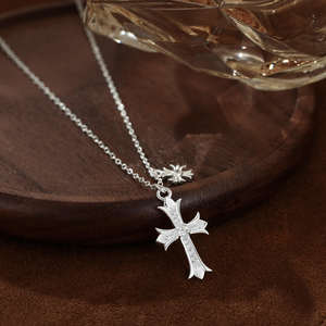 Collier Croix en Métal Moléculaire S999 Tungstène avec Incrustation de Pierre Naturelle, Pendentif de Luxe Léger, Design de Niche, Style Froid, pour Clavicule - Product Image 4