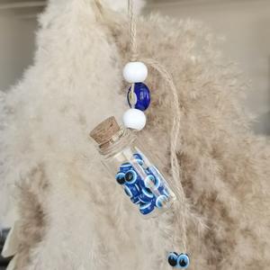 Porte-bouteille porte-bonheur turc bohème - Nazar Boncugu en verre et cristal perlé, décoration de salon, mariage, anniversaire, ornement - Product Image 1