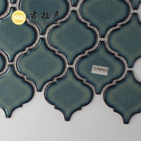 Mosaïque de carreaux de lanterne en céramique verte arabesque pour la décoration murale du magasin