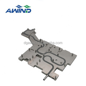 बैटरी थर्मल प्रबंधन प्रणाली pv मॉड्यूल अनुकूलन के लिए लीक परीक्षण के साथ एल्यूमीनियम शीतलन प्लेट - Product Image 1