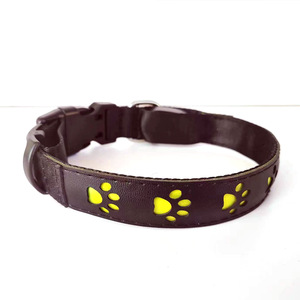 Collar de perro de cuero recargable USB con estampado de pata LED impermeable de gran oferta de fabricación 2023 - Product Image 6