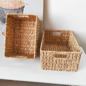 Panier de rangement rectangulaire en jacinthe d'eau tressée à la main pour articles divers et présentoir à collations 20230830 - Product Image 5