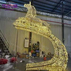 Décoration lumineuse LED extérieure en forme de cheval pour Noël, idéale pour parcs, jardins et événements festifs - Product Image 3