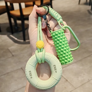Nouvel outil de soulagement de la pression, grande anneau décorative pour clé de voiture, sangle réglable, porte-clés renforçateur intéressant, porte-clés en caoutchouc - Product Image 2