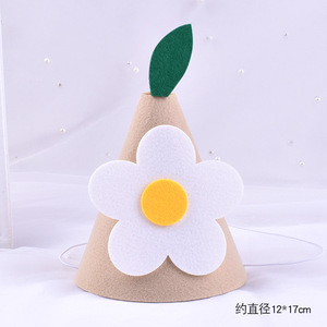Cappello da festa in feltro di poliestere con piccoli fiori a margherita ispirati al design coreano, decorazione festiva per compleanno di bambini, accessori fotografici per il primo compleanno - Product Image 6